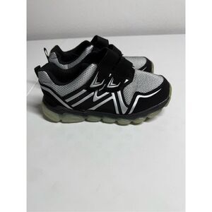 Athletic Works Shoes Two Strap Sneakers Black Hook And Loop Comfort Sz 4 Youth